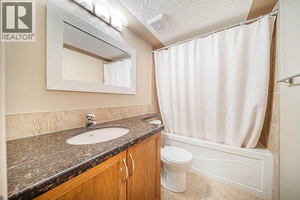 22 Royal Birch Way Nw, Calgary, Alberta  T3G 5X8 - Photo 28 - A2288763