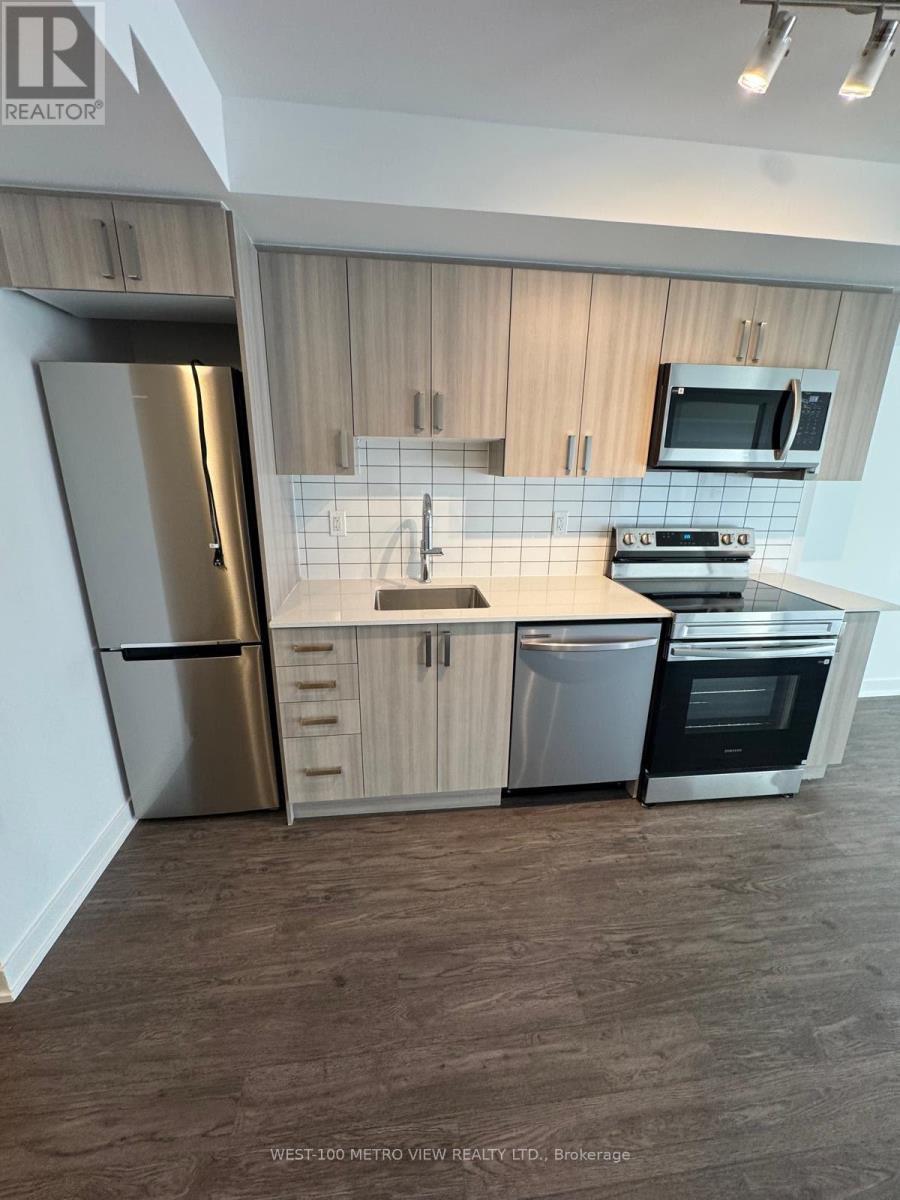 610 - 1010 Sandy Beach Road, Pickering, Ontario  L1W 3V9 - Photo 3 - E12837104