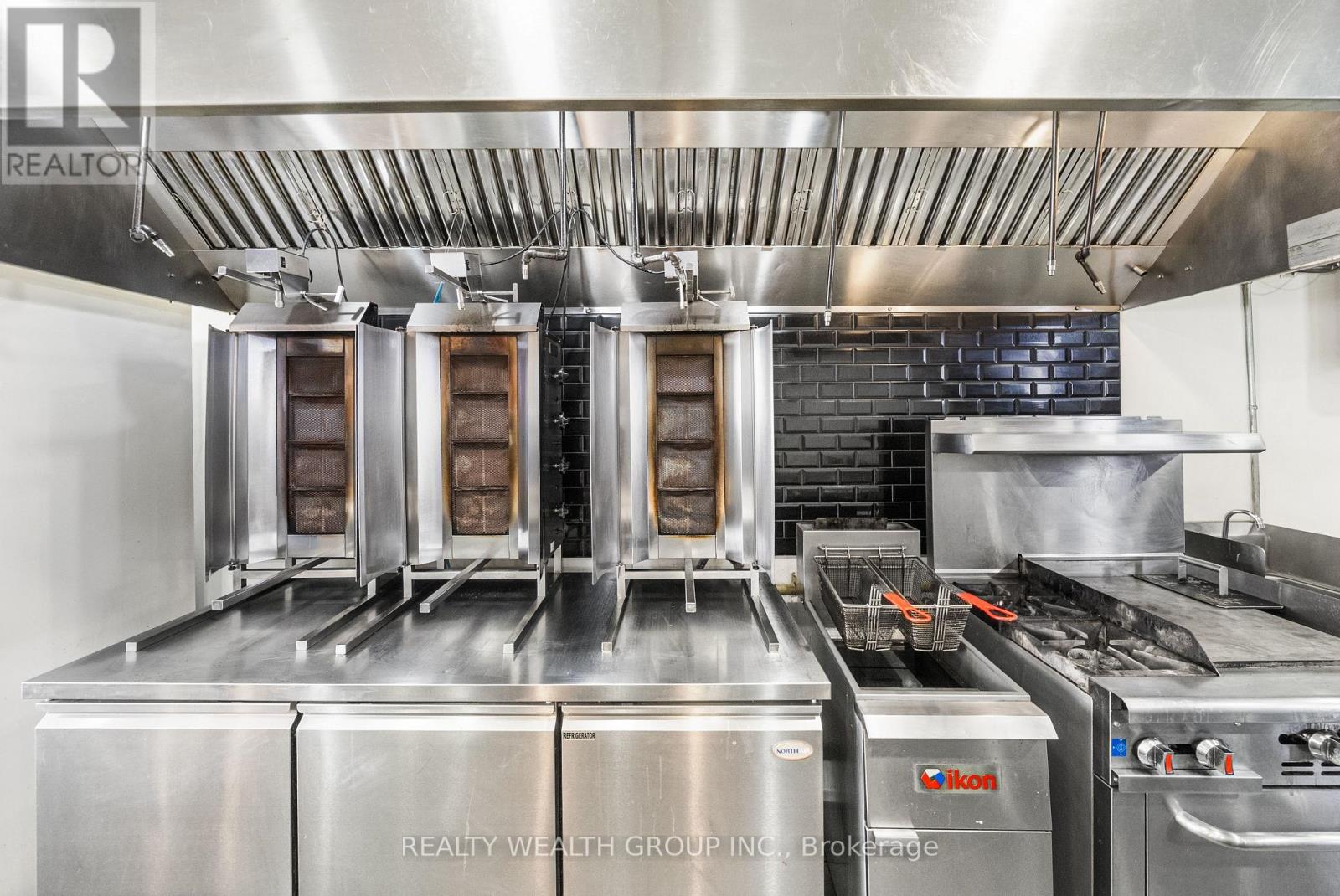 1837 Lawrence Avenue E, Toronto, Ontario  M1R 2Y3 - Photo 14 - E12837178