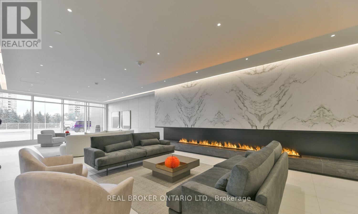 1902a - 30 Upper Mall Way, Vaughan, Ontario  L4J 0L7 - Photo 2 - N12837106