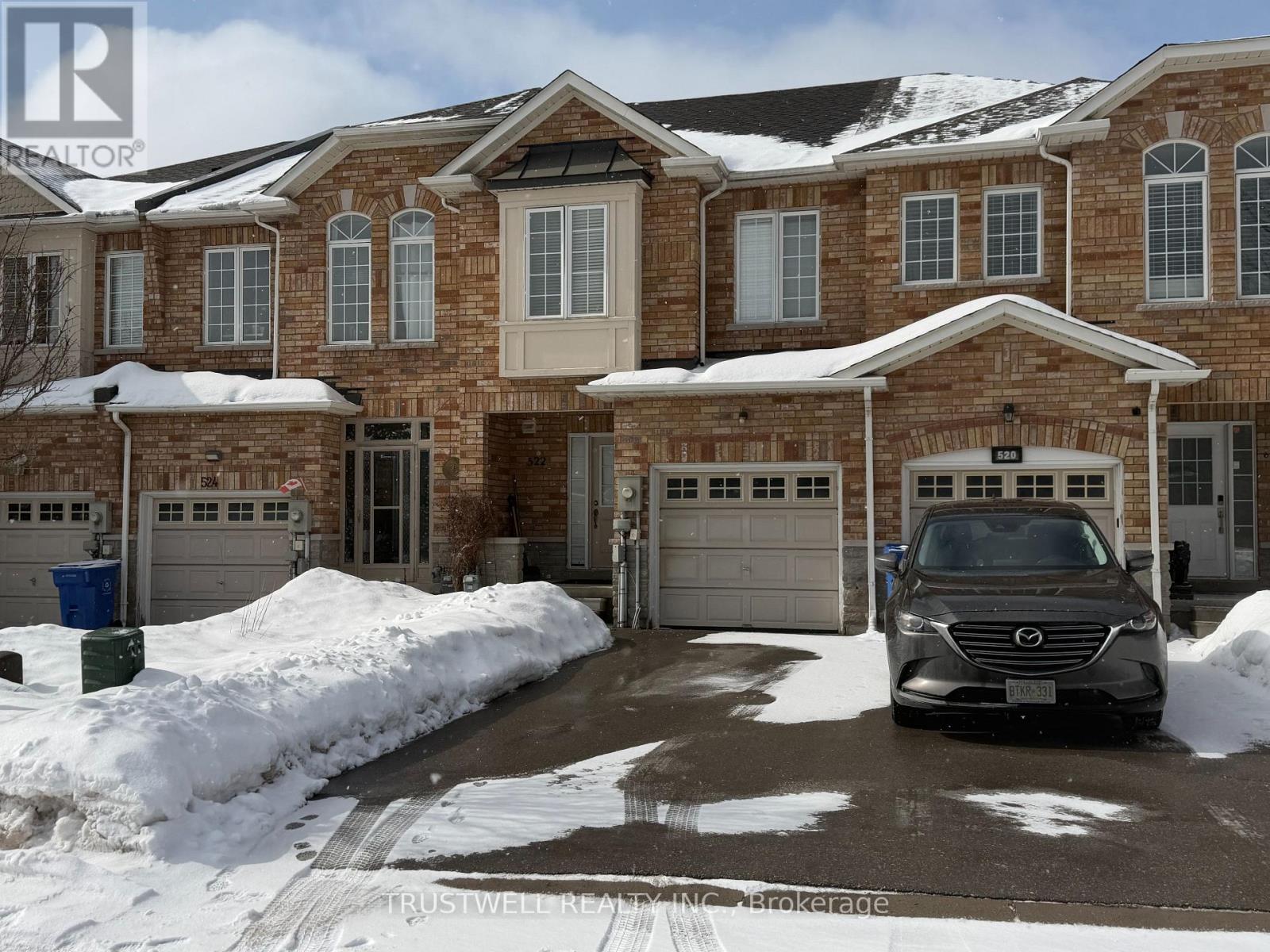 522 AINSWORTH DRIVE, Newmarket, Ontario