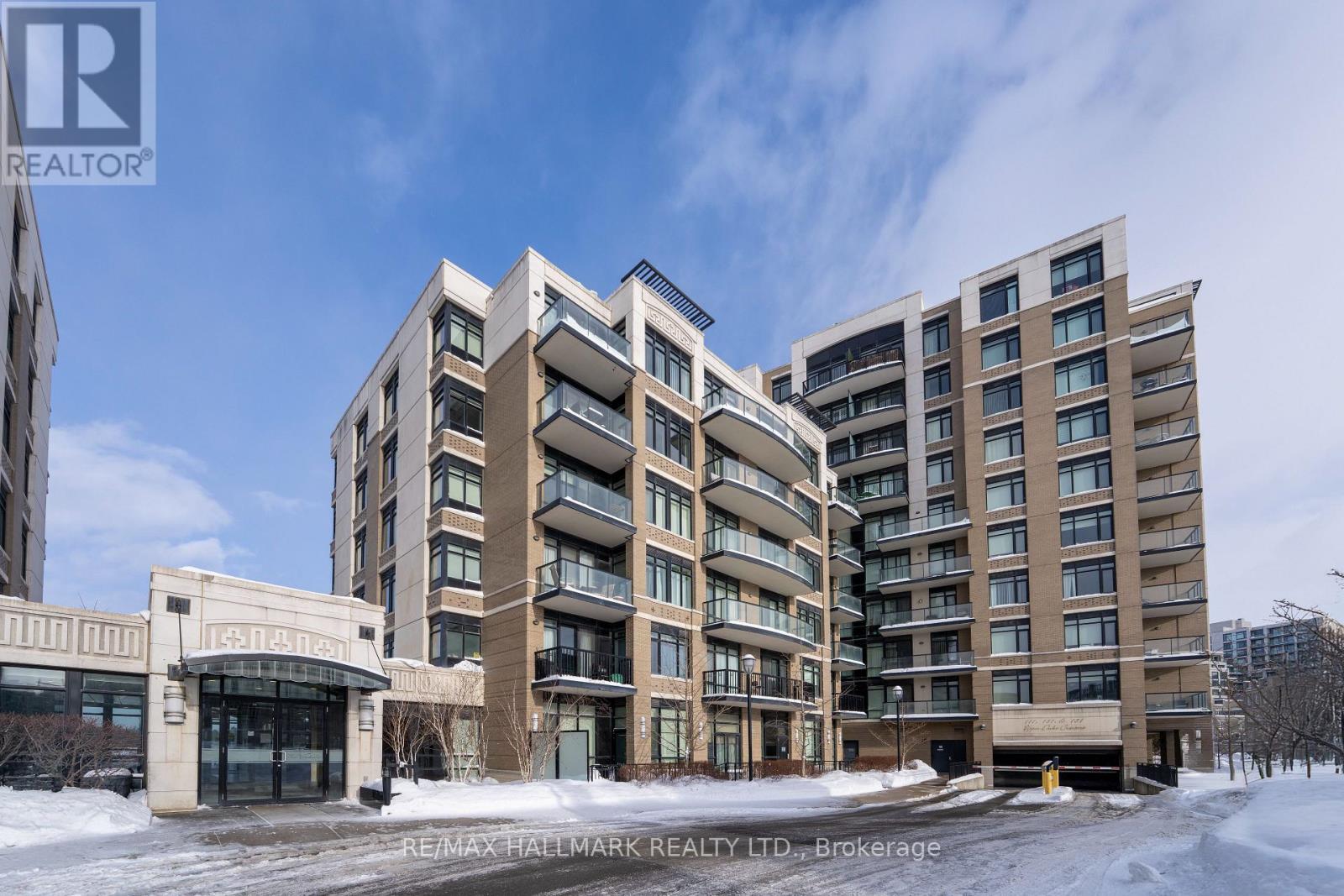 803 - 131 UPPER DUKE CRESCENT, Markham, Ontario