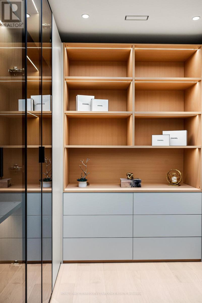 281 Kerrybrook Drive, Richmond Hill, Ontario  L4C 3R2 - Photo 29 - N12837170