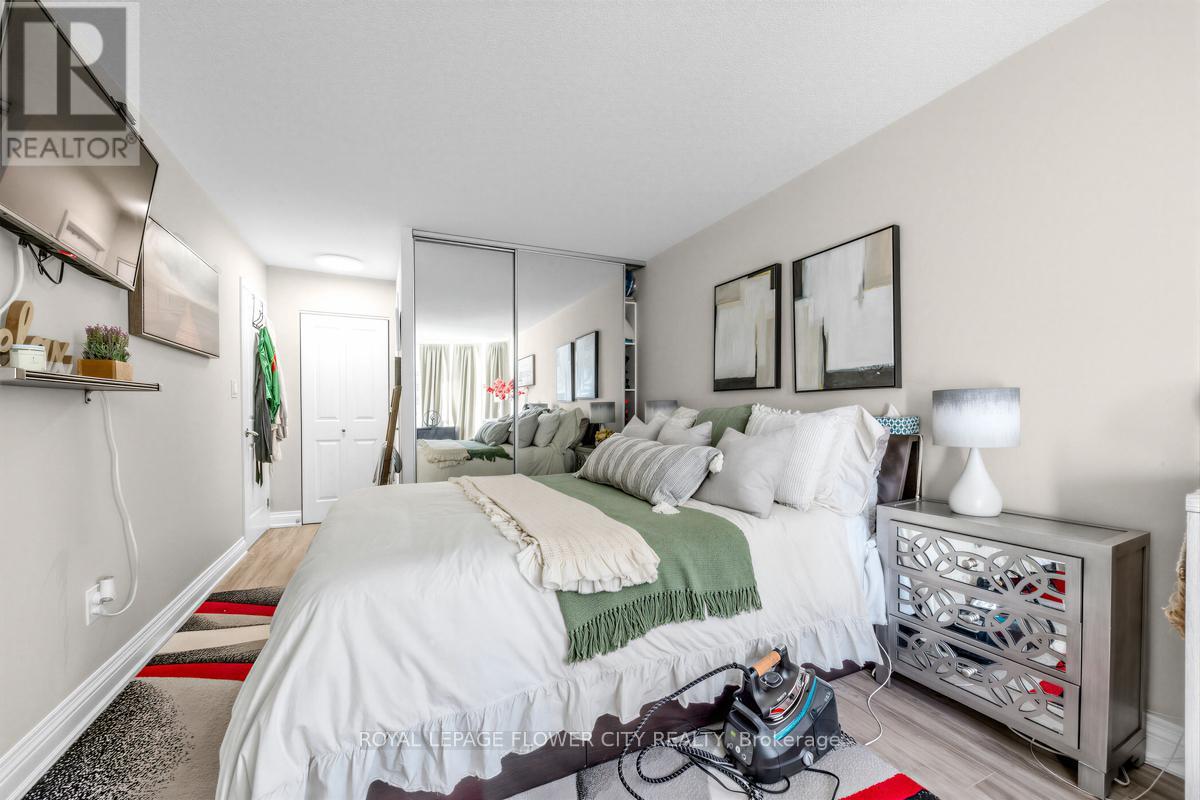 908 - 3 Hickory Tree Road, Toronto, Ontario  M9N 3W5 - Photo 24 - W12837128