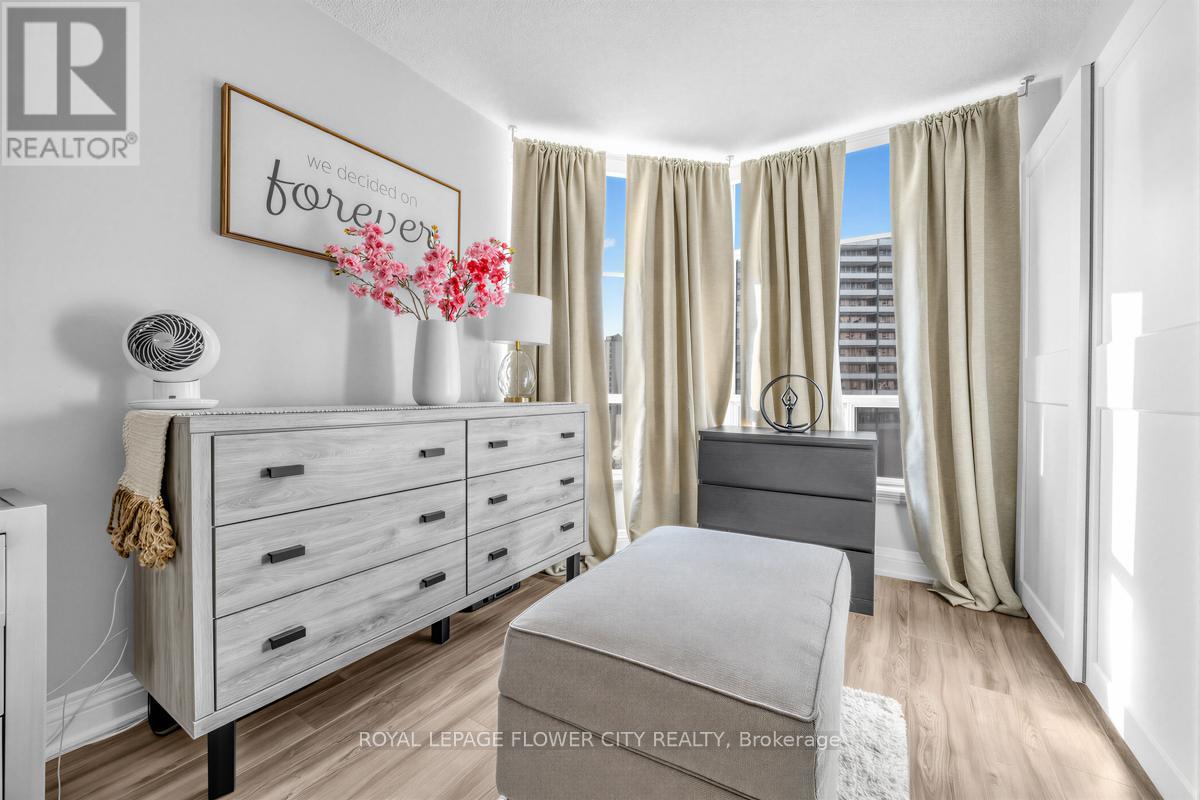 908 - 3 Hickory Tree Road, Toronto, Ontario  M9N 3W5 - Photo 25 - W12837128