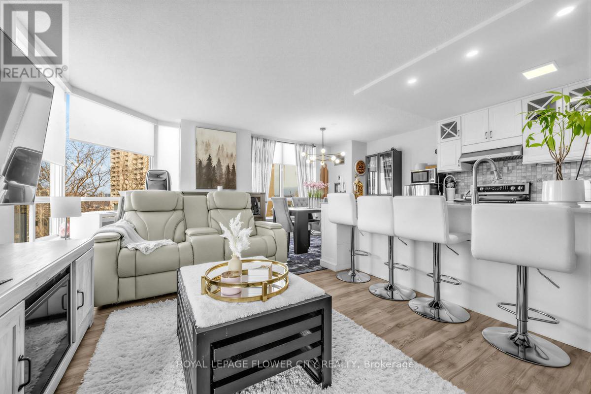 908 - 3 Hickory Tree Road, Toronto, Ontario  M9N 3W5 - Photo 3 - W12837128