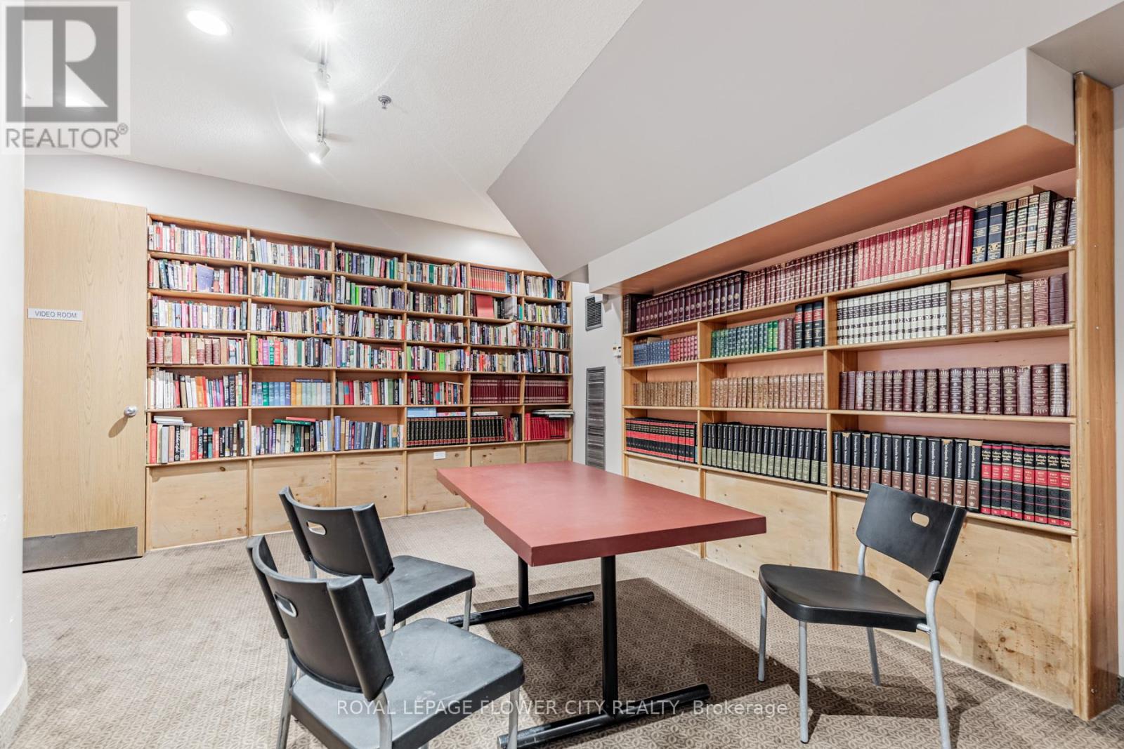 908 - 3 Hickory Tree Road, Toronto, Ontario  M9N 3W5 - Photo 36 - W12837128