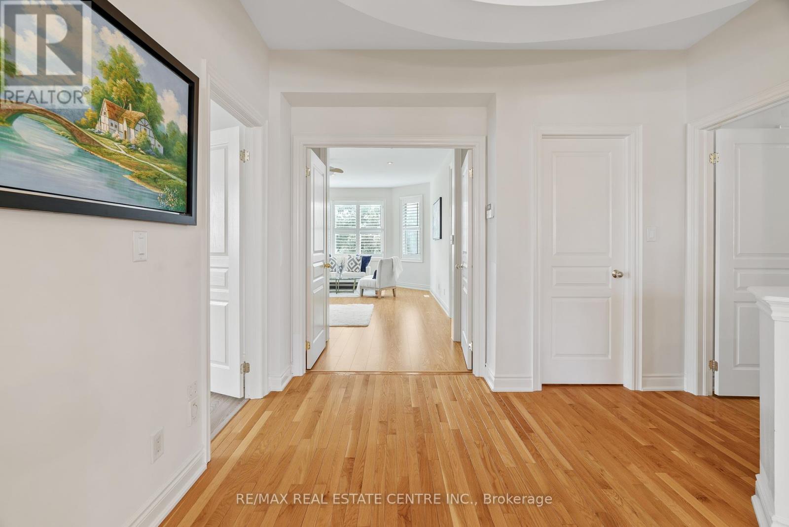 645 Cranleigh Court, Mississauga, Ontario  L5H 4L4 - Photo 27 - W12837142