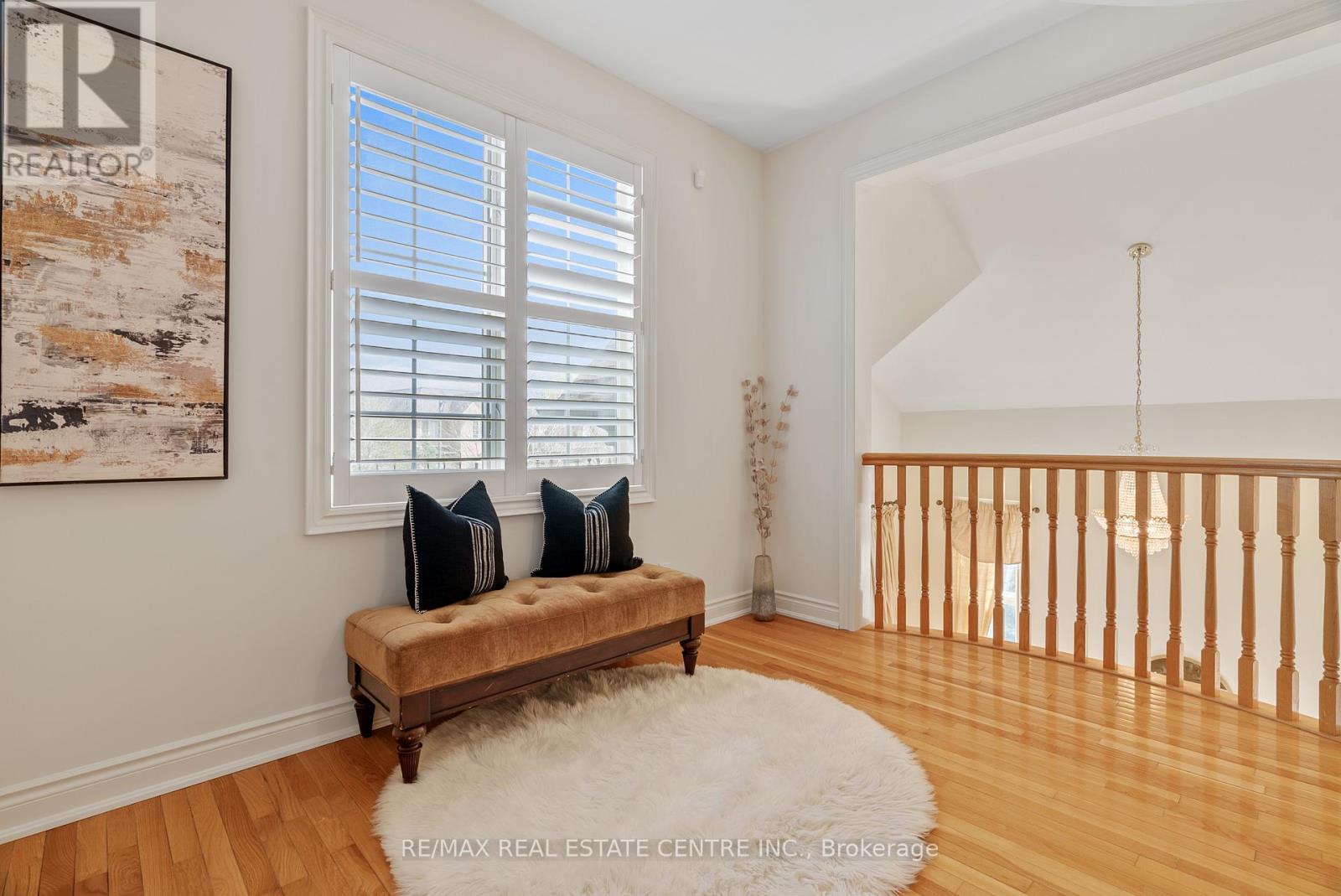 645 Cranleigh Court, Mississauga, Ontario  L5H 4L4 - Photo 28 - W12837142