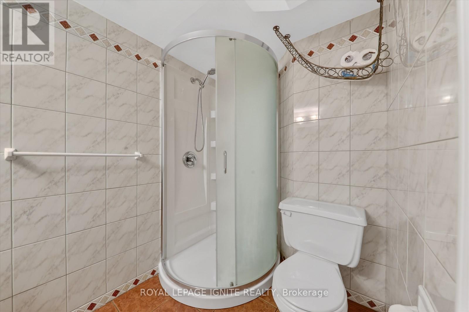 136 Chipmunk Crescent, Brampton, Ontario  L6R 1B7 - Photo 19 - W12837156