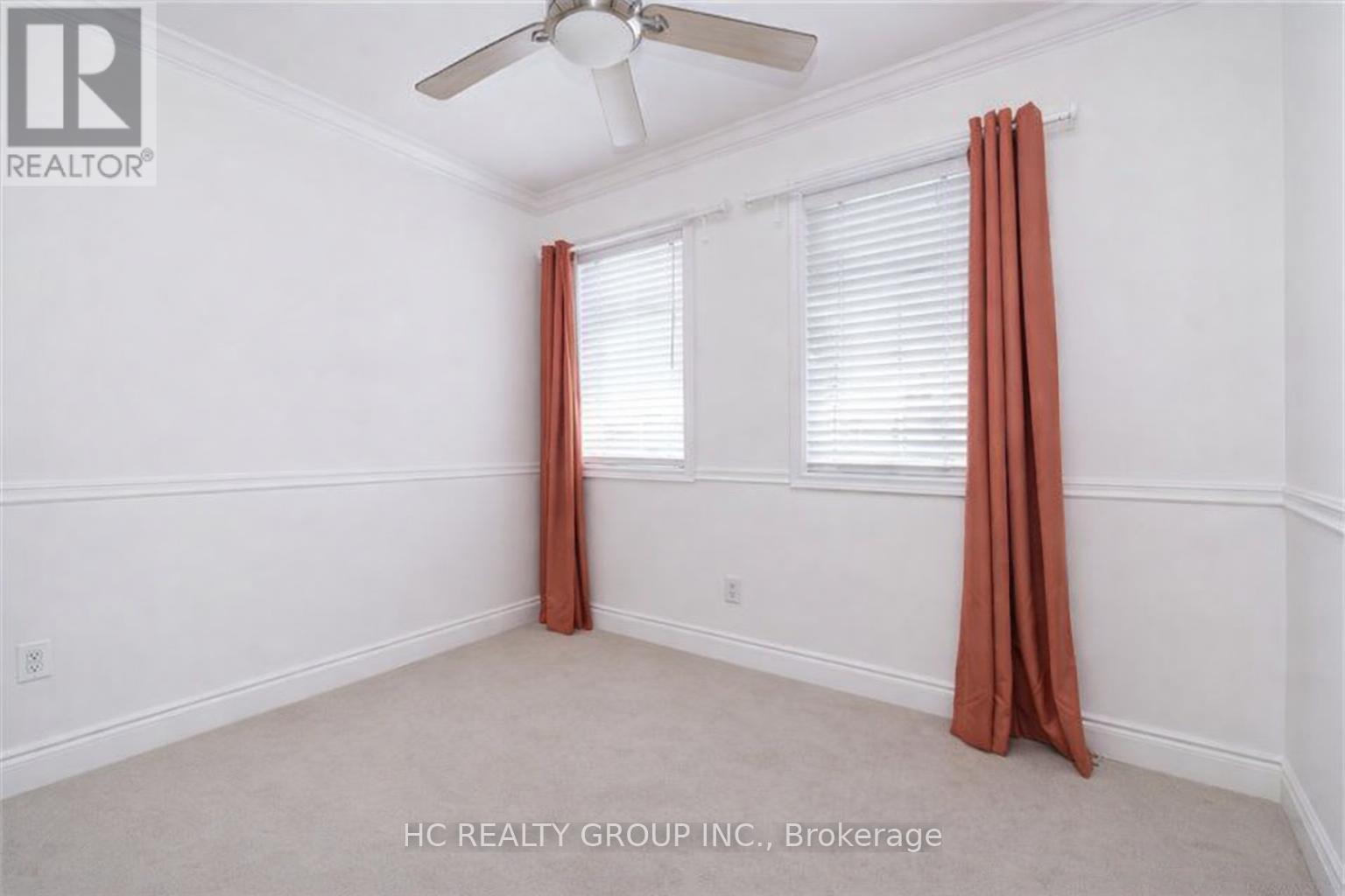 3717 Brinwood Gate, Mississauga, Ontario  L5M 7G9 - Photo 7 - W12837172