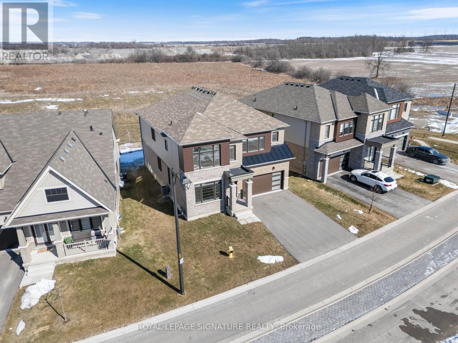 153 David Street, Haldimand, Ontario  N0A 1H0 - Photo 5 - X12837122