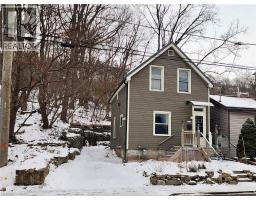 210 CHARLTON Avenue E, Hamilton, Ontario