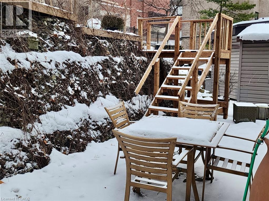 210 Charlton Avenue E, Hamilton, Ontario  L8N 1Z1 - Photo 37 - 40804567