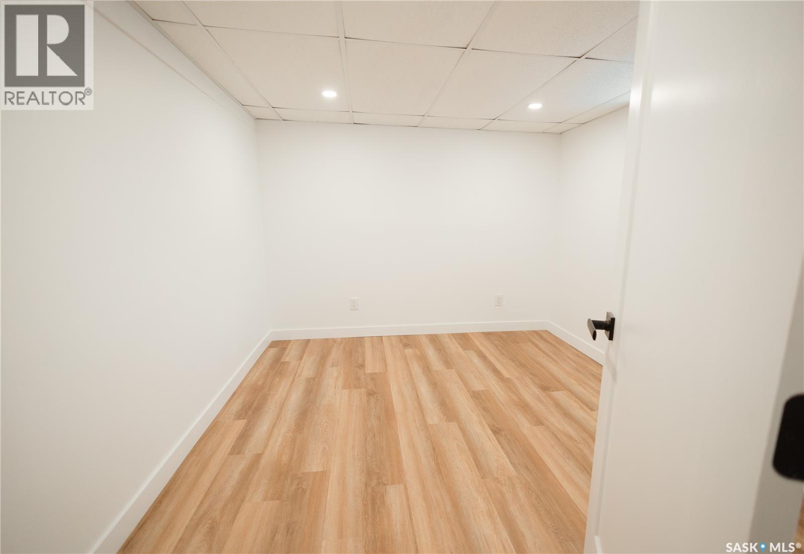 1041 Hastings Street, Moose Jaw, Saskatchewan  S6H 5R7 - Photo 26 - SK029471