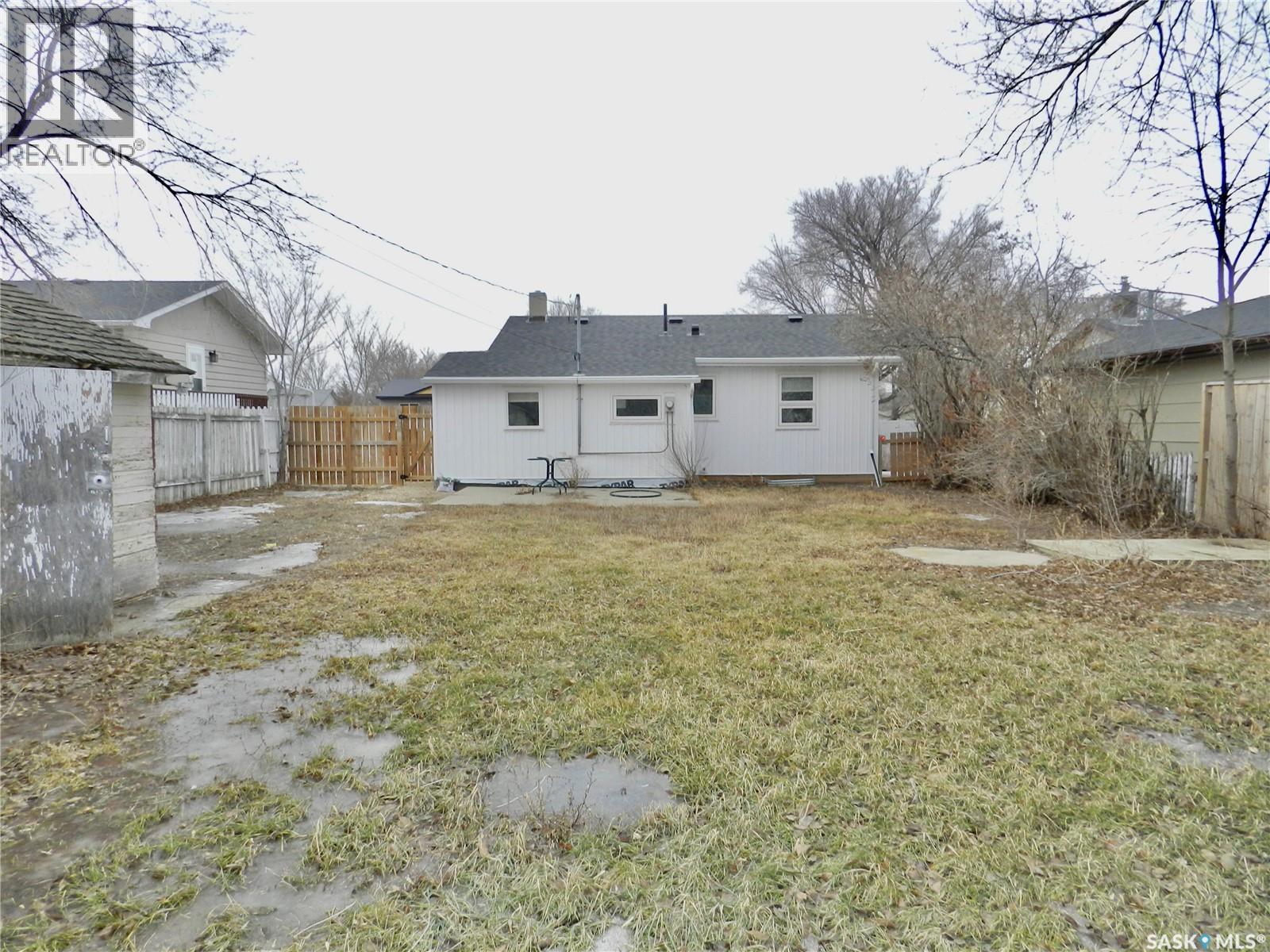 1041 Hastings Street, Moose Jaw, Saskatchewan  S6H 5R7 - Photo 31 - SK029471