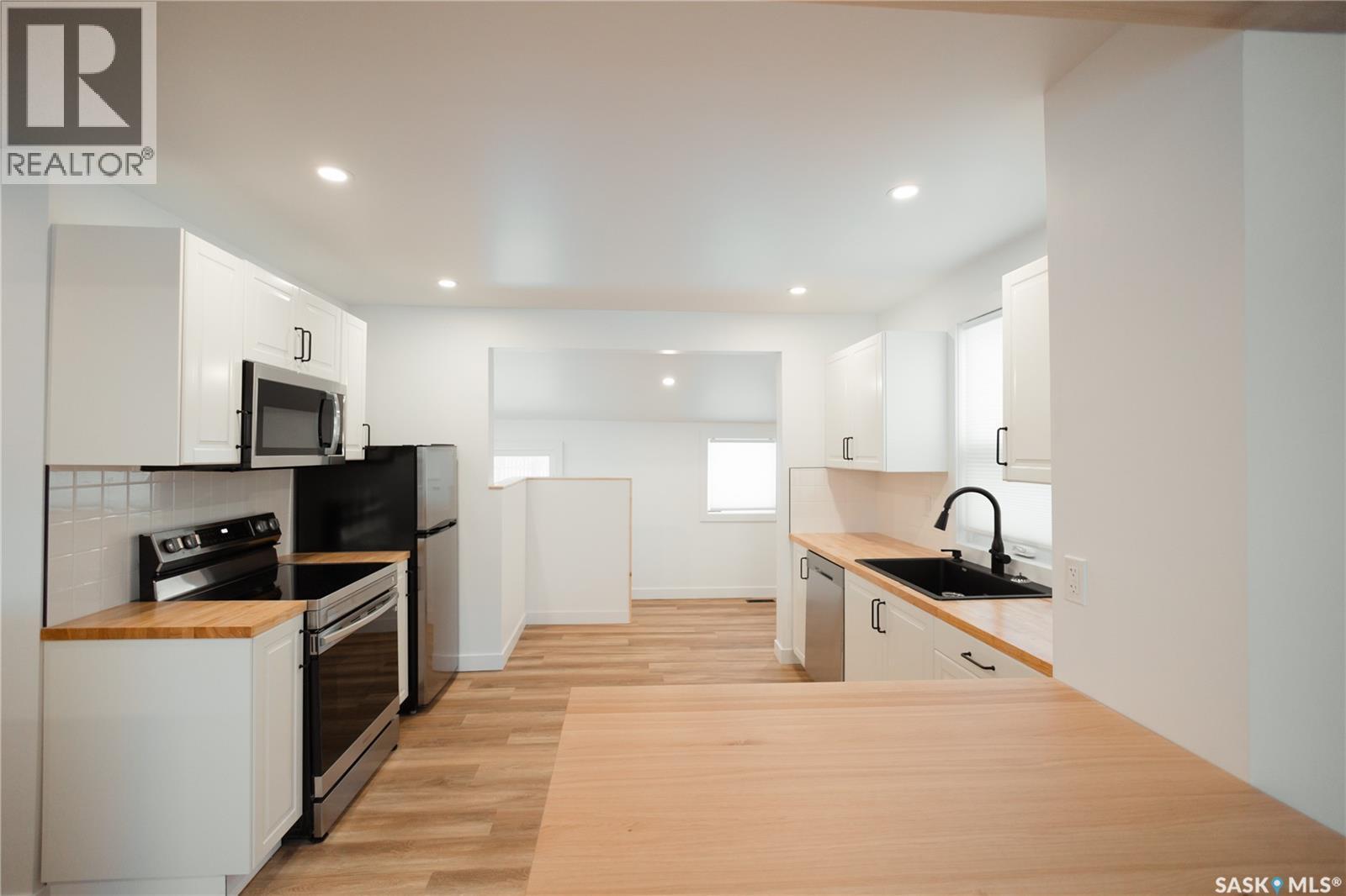 1041 Hastings Street, Moose Jaw, Saskatchewan  S6H 5R7 - Photo 7 - SK029471