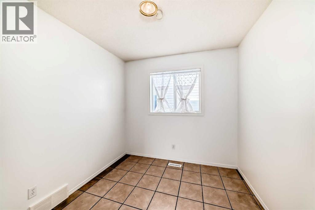 302 Applewood Drive Se, Calgary, Alberta  T2A 7V4 - Photo 18 - A2287724