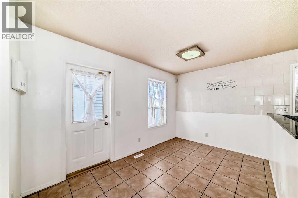 302 Applewood Drive Se, Calgary, Alberta  T2A 7V4 - Photo 14 - A2287724