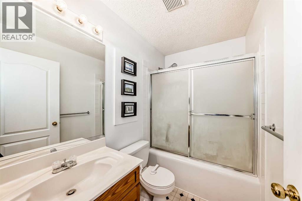 302 Applewood Drive Se, Calgary, Alberta  T2A 7V4 - Photo 33 - A2287724