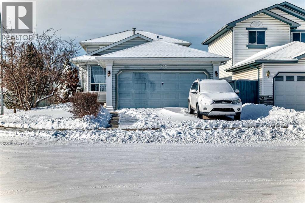 302 Applewood Drive Se, Calgary, Alberta  T2A 7V4 - Photo 3 - A2287724