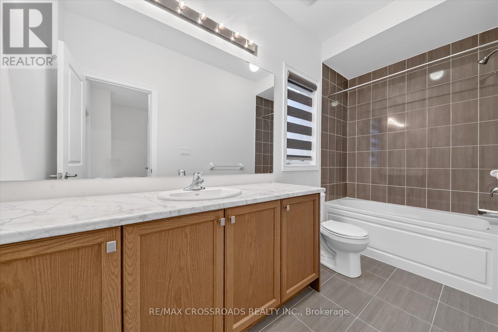 2956 Peter Matthews Drive, Pickering, Ontario  L1V 2P8 - Photo 21 - E12822700