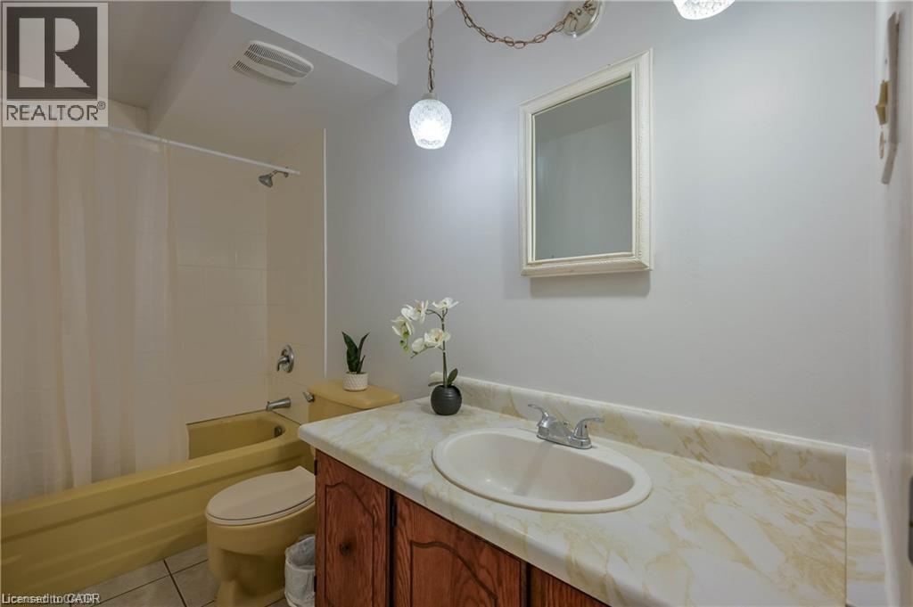 169 Elm Ridge Drive Unit# 25, Kitchener, Ontario  N2N 1L7 - Photo 19 - 40808909