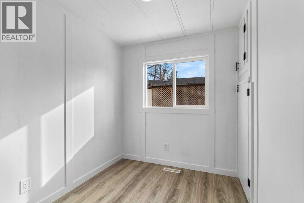 Unit 27, 4402 48 Avenue, Sylvan Lake, Alberta  T4S 1N7 - Photo 15 - A2289391