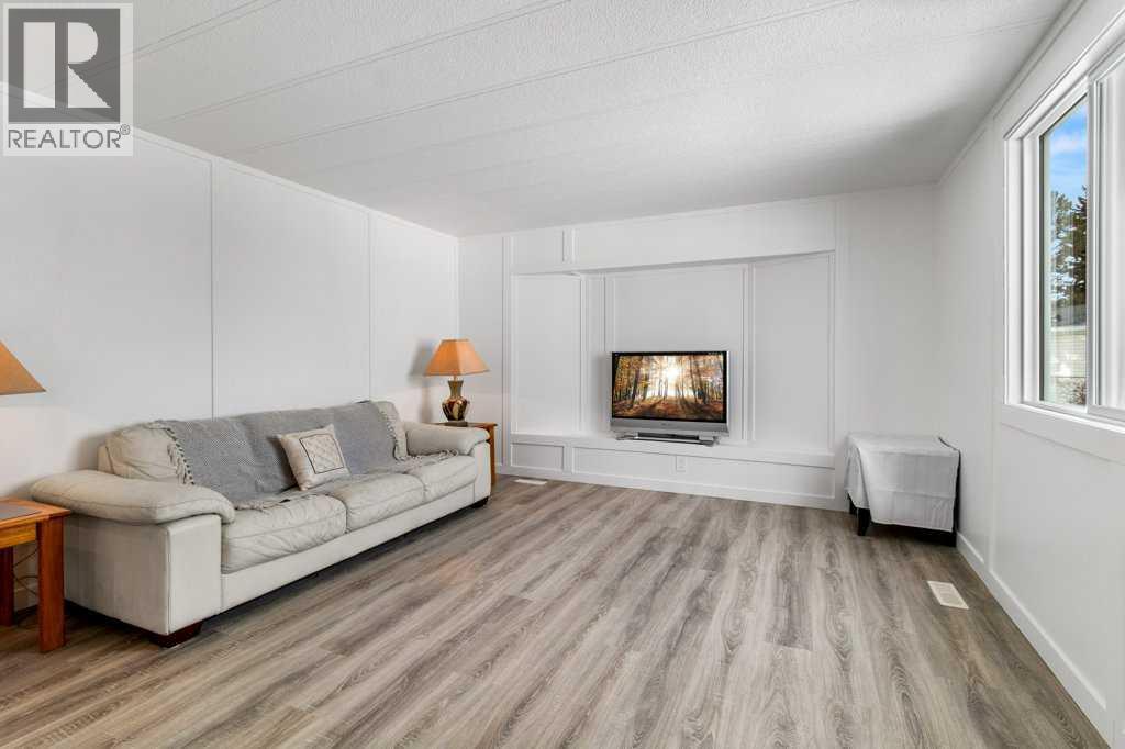 Unit 27, 4402 48 Avenue, Sylvan Lake, Alberta  T4S 1N7 - Photo 8 - A2289391