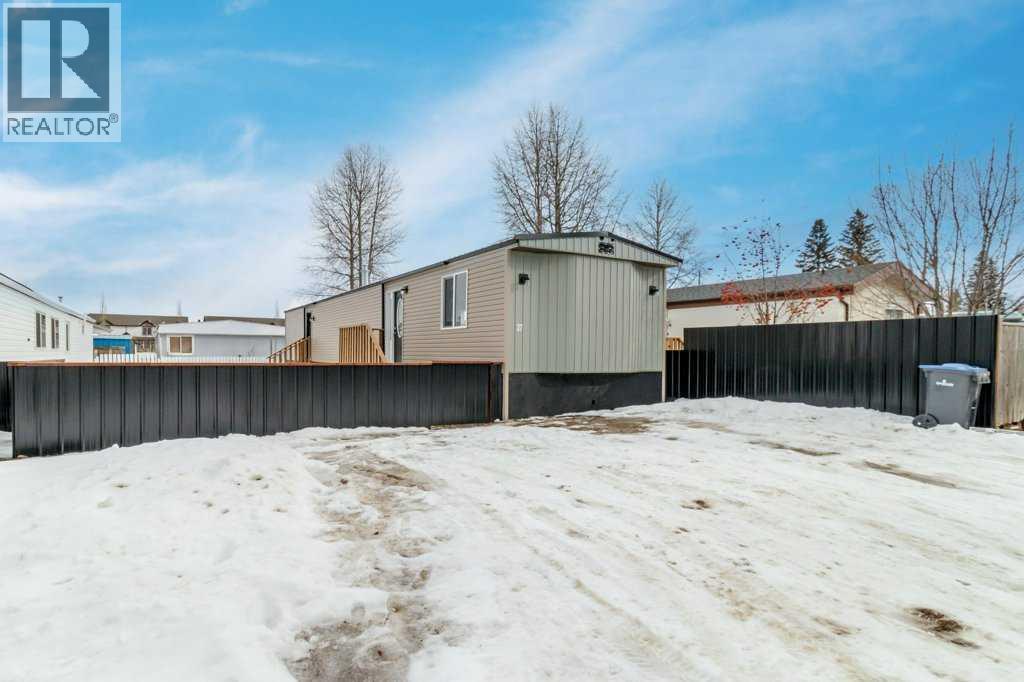 Unit 27, 4402 48 Avenue, Sylvan Lake, Alberta  T4S 1N7 - Photo 18 - A2289391