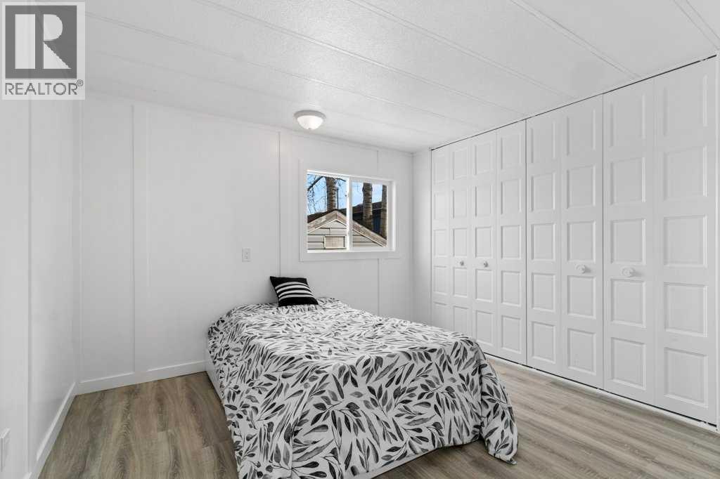 Unit 27, 4402 48 Avenue, Sylvan Lake, Alberta  T4S 1N7 - Photo 14 - A2289391