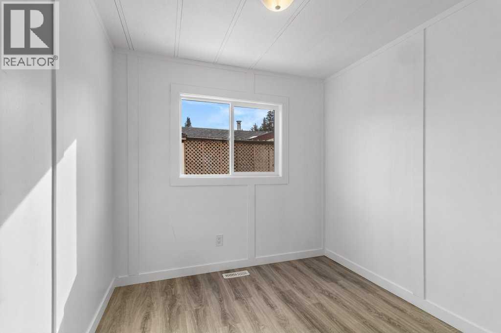 Unit 27, 4402 48 Avenue, Sylvan Lake, Alberta  T4S 1N7 - Photo 16 - A2289391