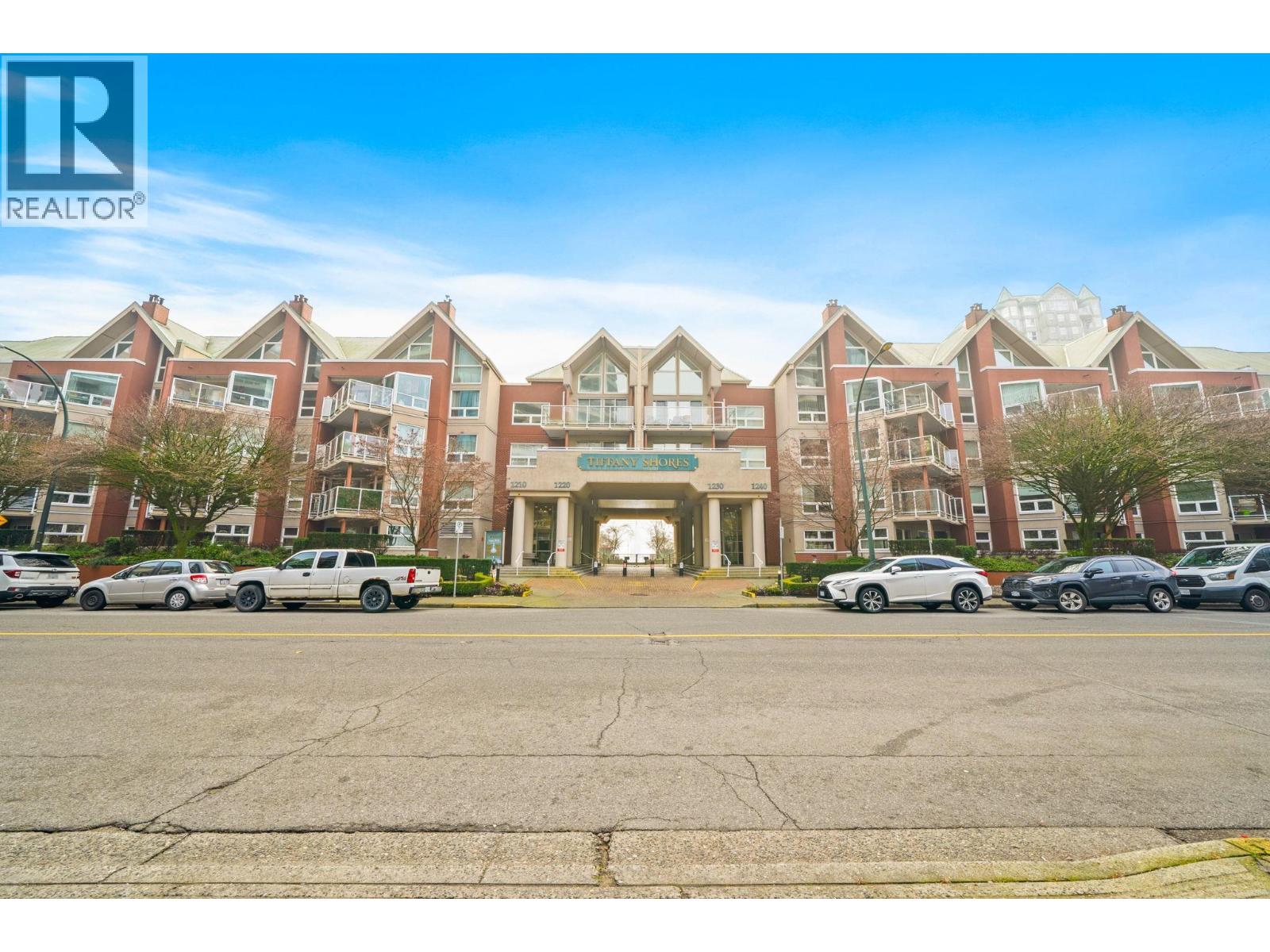 307 1240 Quayside Drive, New Westminster, British Columbia  V3M 6H1 - Photo 4 - R3095157