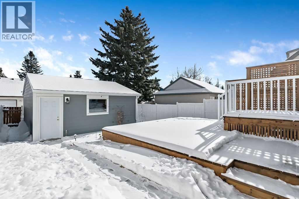 135 Amiens Crescent Sw, Calgary, Alberta  T2T 6E7 - Photo 25 - A2290183