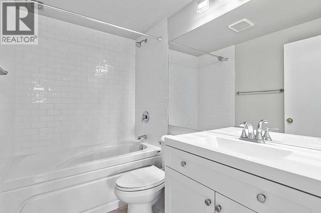 135 Amiens Crescent Sw, Calgary, Alberta  T2T 6E7 - Photo 17 - A2290183