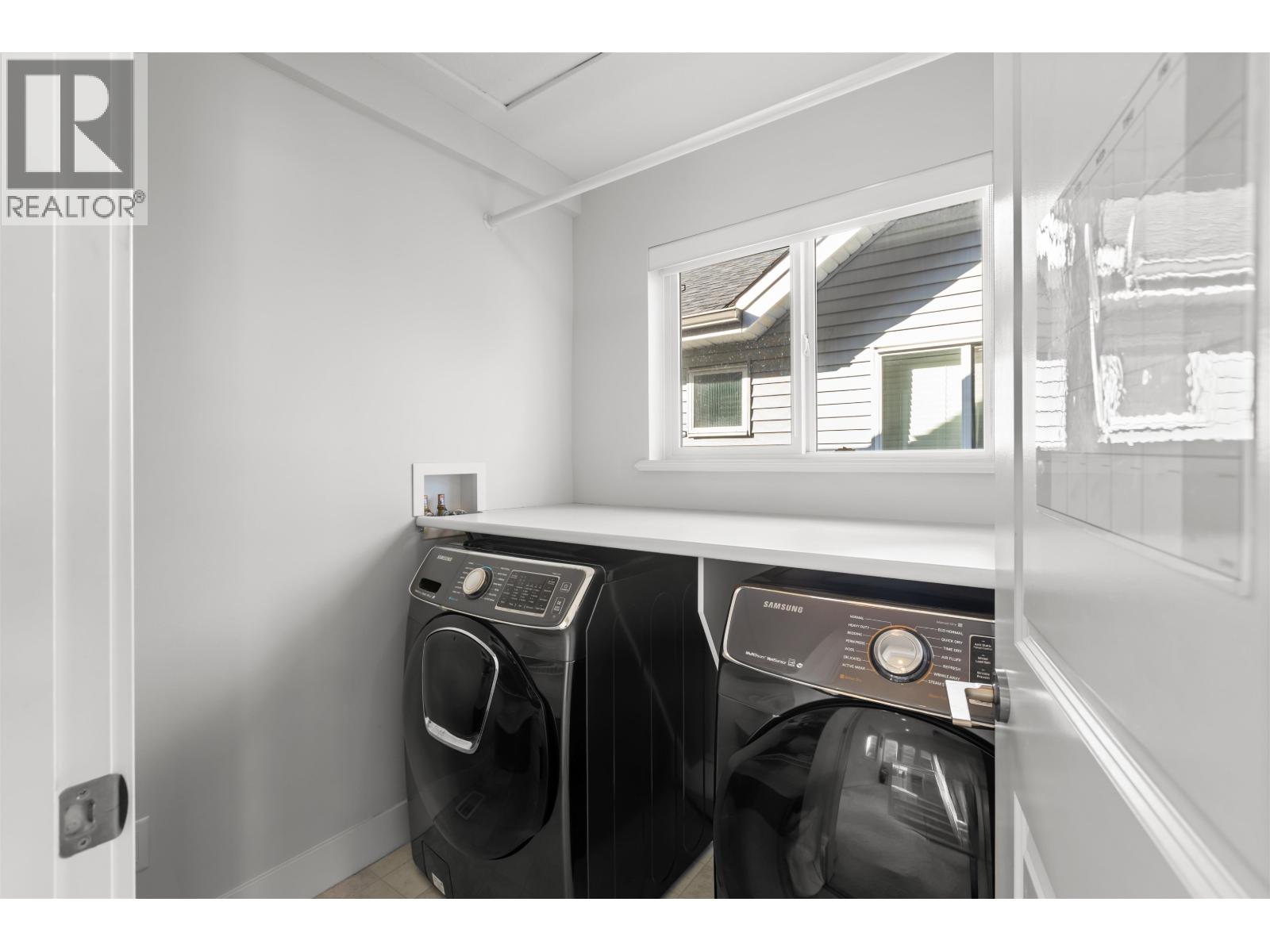 10279 238a Street, Maple Ridge, British Columbia V2W 1G3 - Photo 39 - R3094991