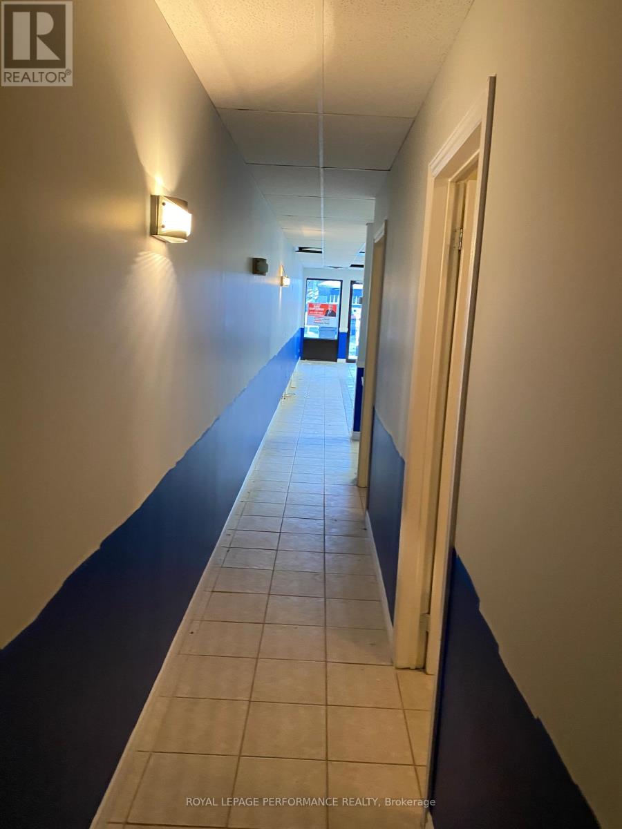 1750 Montreal Road, Ottawa, Ontario  K1J 6N3 - Photo 11 - X12837206