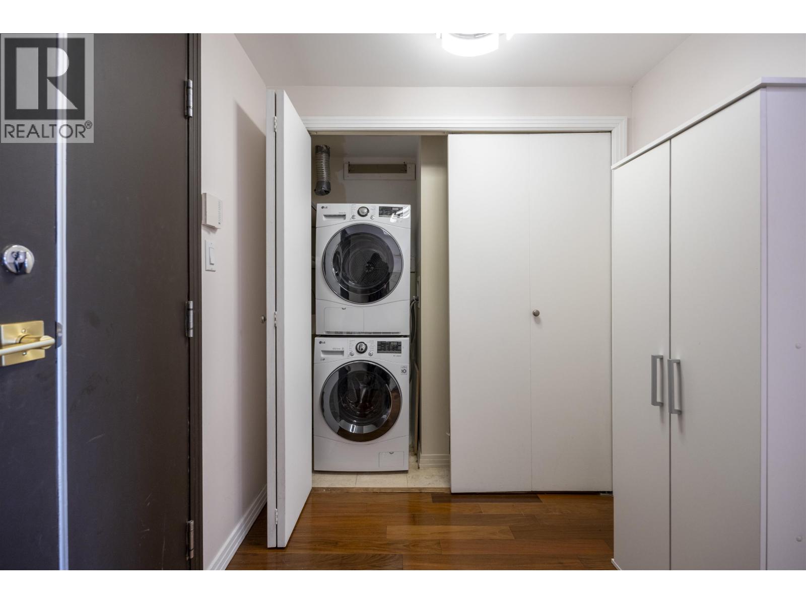 2907 198 Aquarius Mews, Vancouver, British Columbia  V6Z 2Y4 - Photo 28 - R3095224