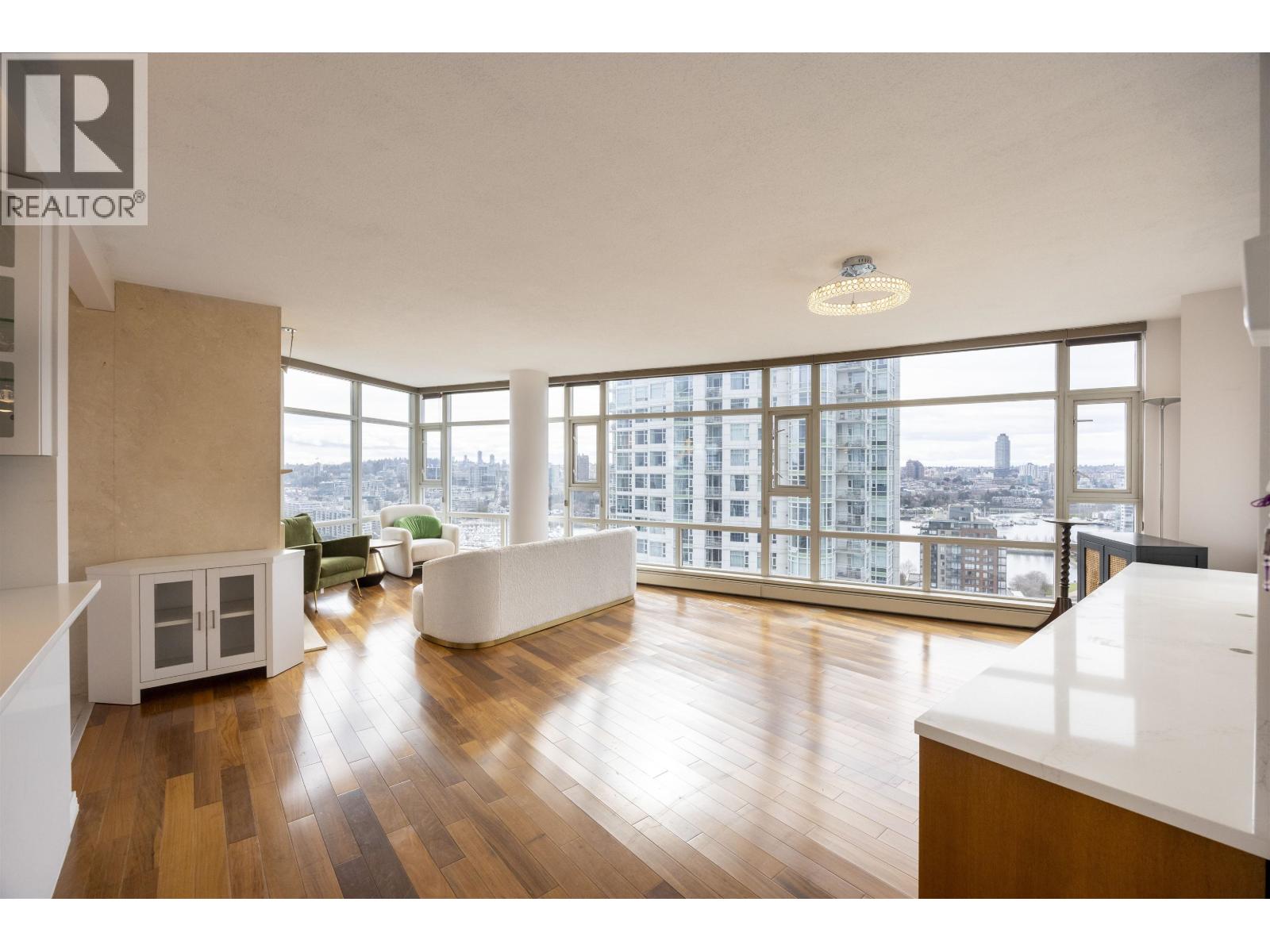 2907 198 Aquarius Mews, Vancouver, British Columbia  V6Z 2Y4 - Photo 5 - R3095224