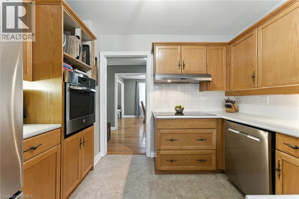 8 Allensgate Drive, Brantford, Ontario  N3V 1C7 - Photo 13 - 40808947