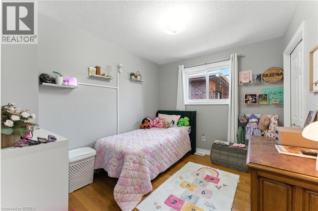 8 Allensgate Drive, Brantford, Ontario  N3V 1C7 - Photo 21 - 40808947