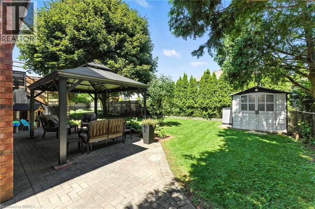 8 Allensgate Drive, Brantford, Ontario  N3V 1C7 - Photo 34 - 40808947