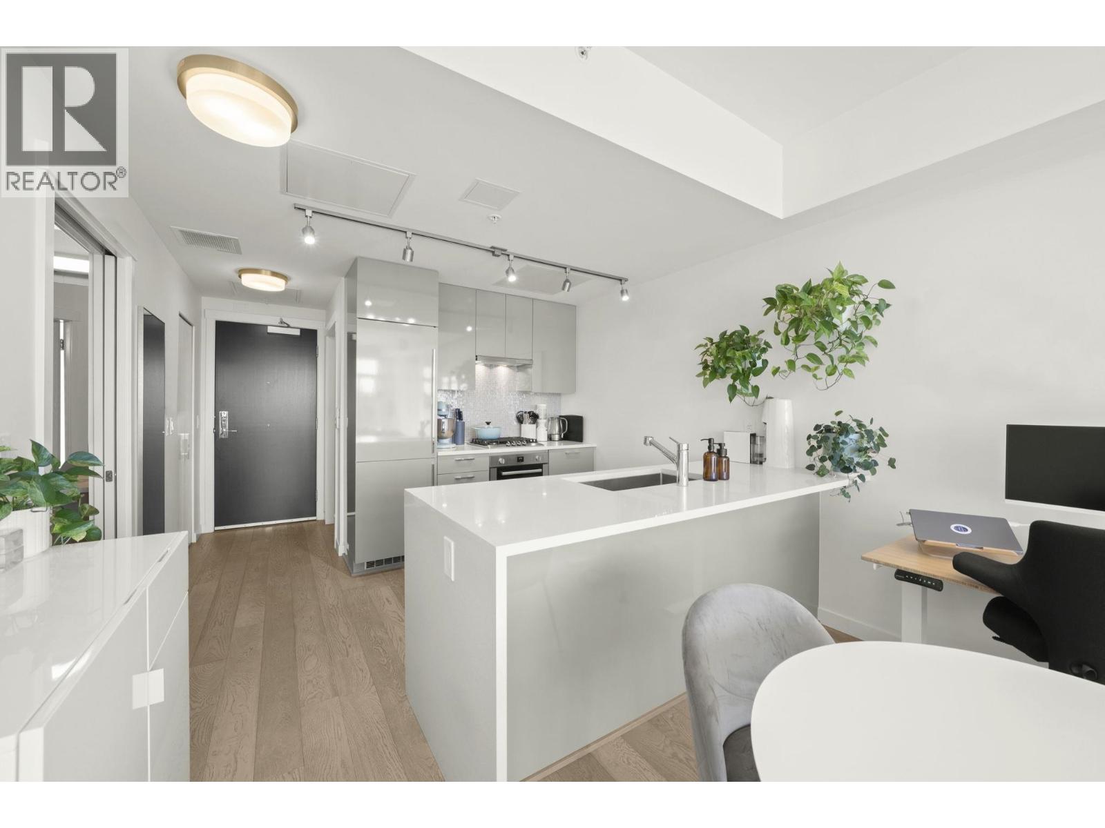 401 4171 Cambie Street, Vancouver, British Columbia  V5Z 2Y2 - Photo 8 - R3095043