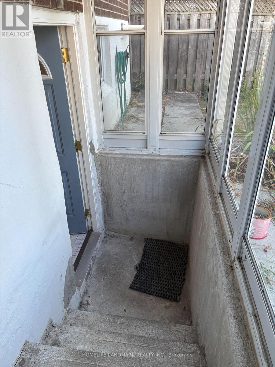 62 Cresthaven Drive, Toronto, Ontario  M2H 1M3 - Photo 10 - C12837202