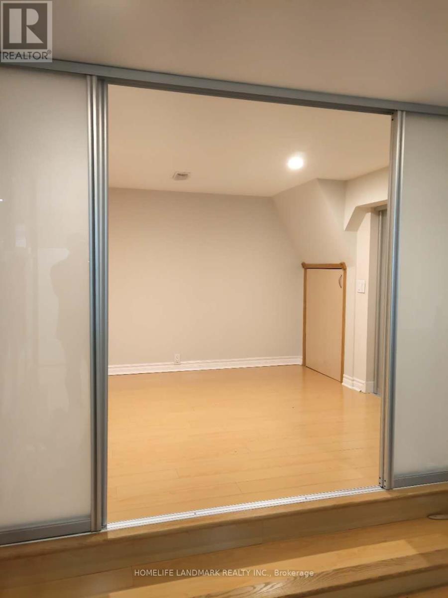 62 Cresthaven Drive, Toronto, Ontario  M2H 1M3 - Photo 6 - C12837202