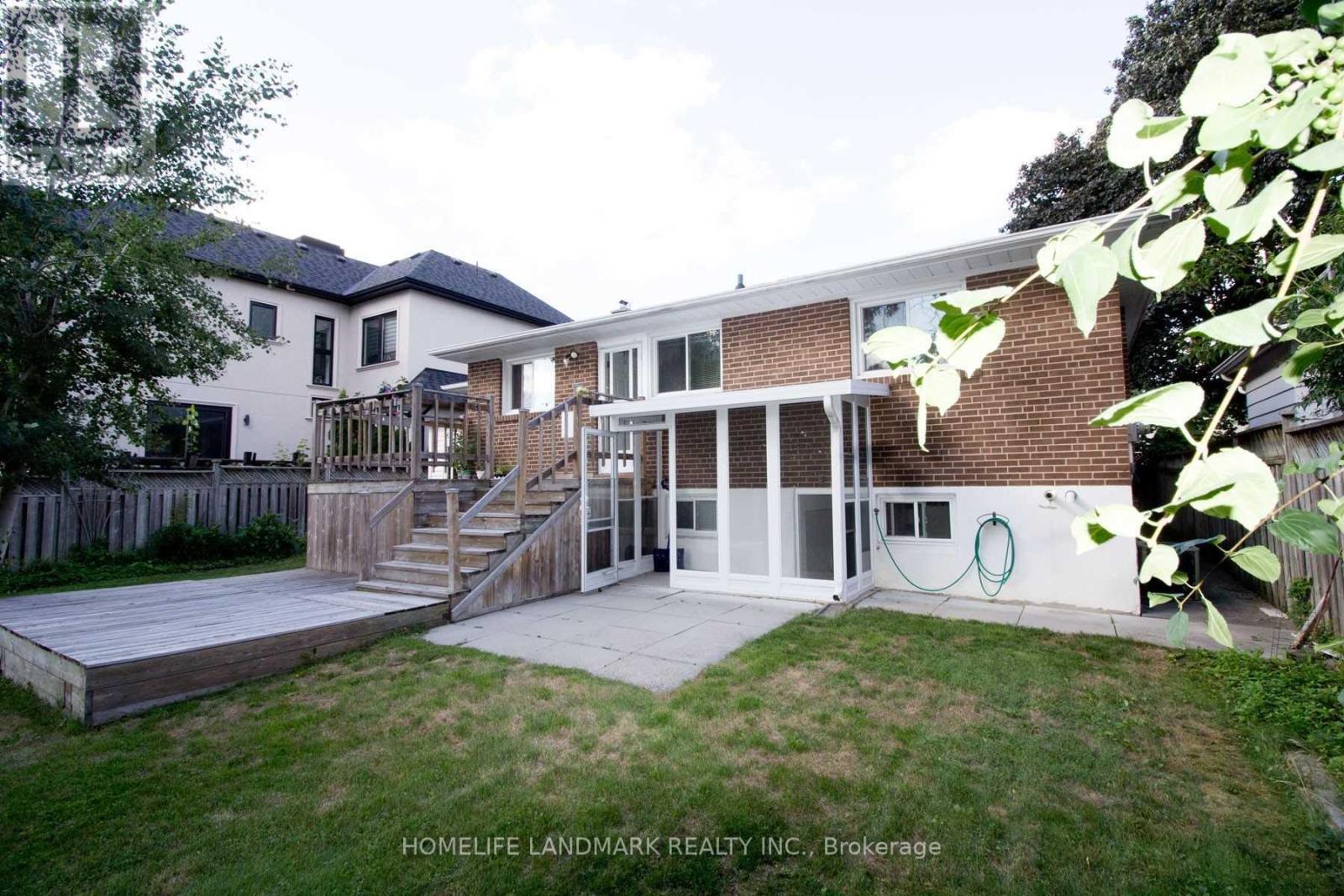 62 Cresthaven Drive, Toronto, Ontario  M2H 1M3 - Photo 9 - C12837202