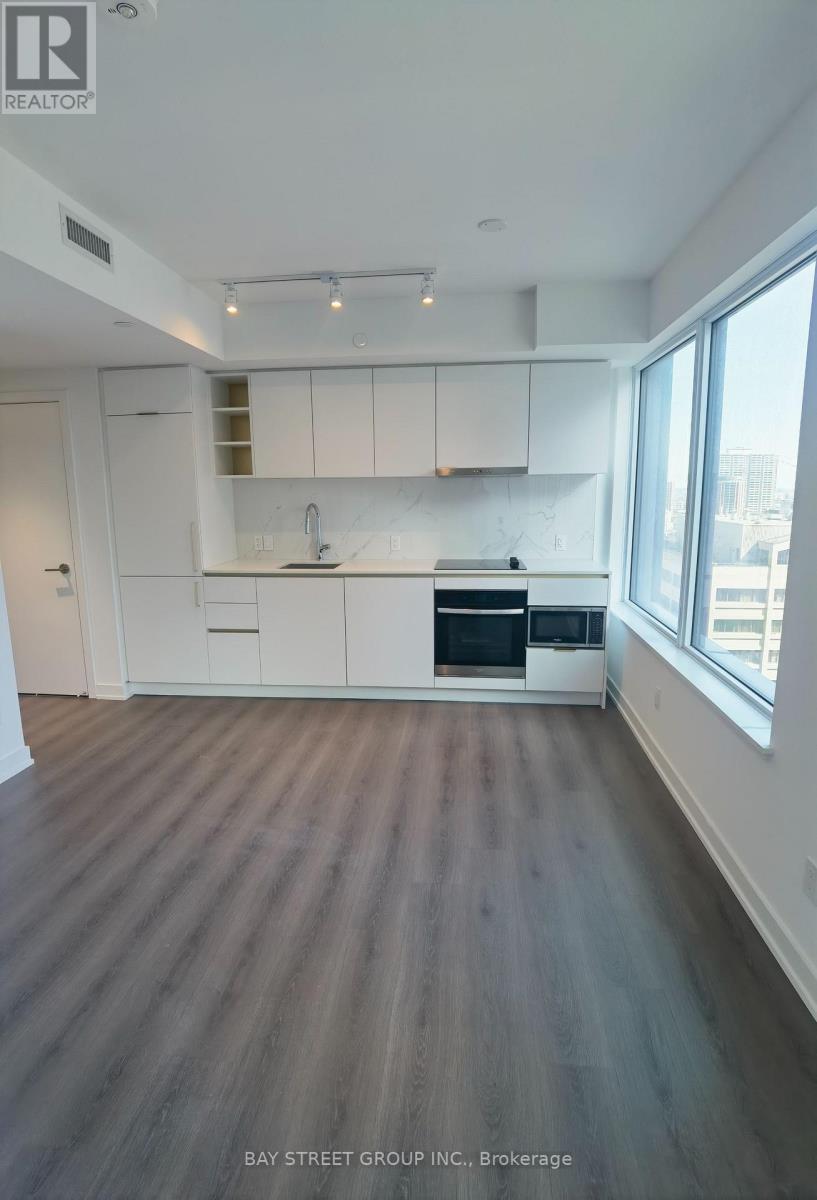 1715 - 8 Wellesley Street W, Toronto, Ontario  M4Y 0J5 - Photo 7 - C12837216