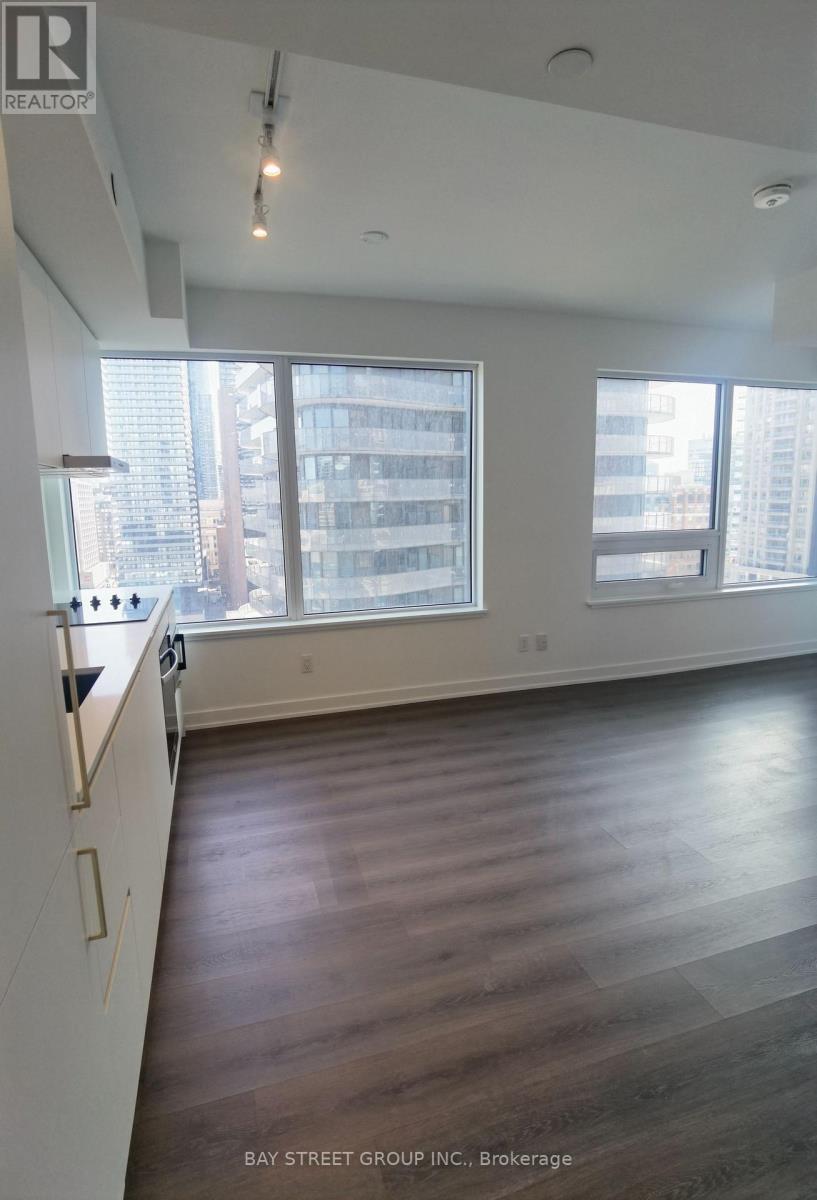 1715 - 8 Wellesley Street W, Toronto, Ontario  M4Y 0J5 - Photo 8 - C12837216