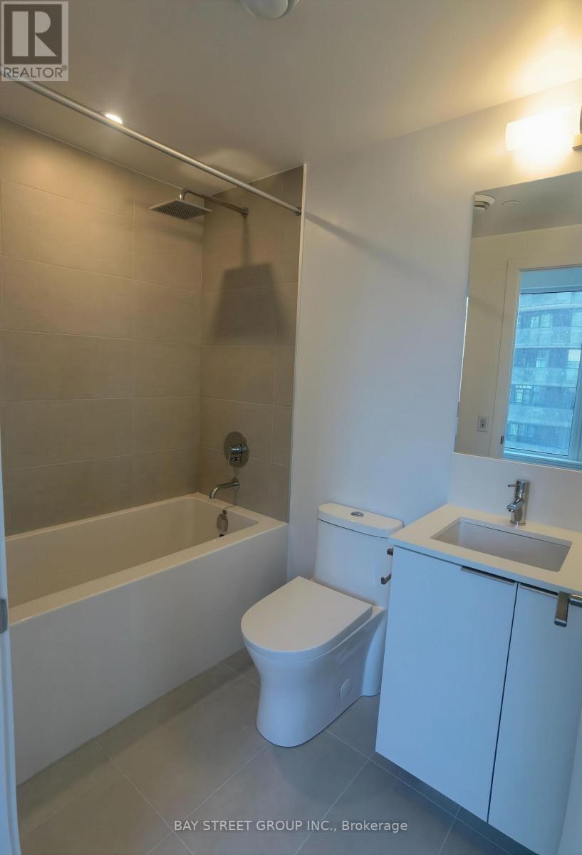 1715 - 8 Wellesley Street W, Toronto, Ontario  M4Y 0J5 - Photo 9 - C12837216