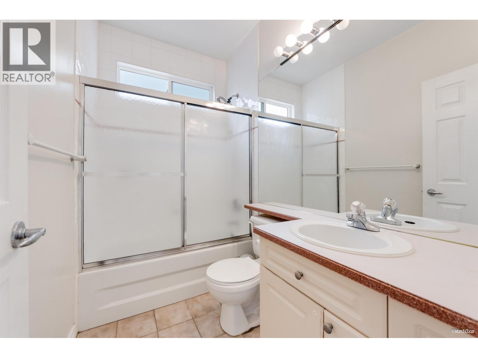 5177 Carson Street, Burnaby, British Columbia  V5J 2Z1 - Photo 13 - R3095103